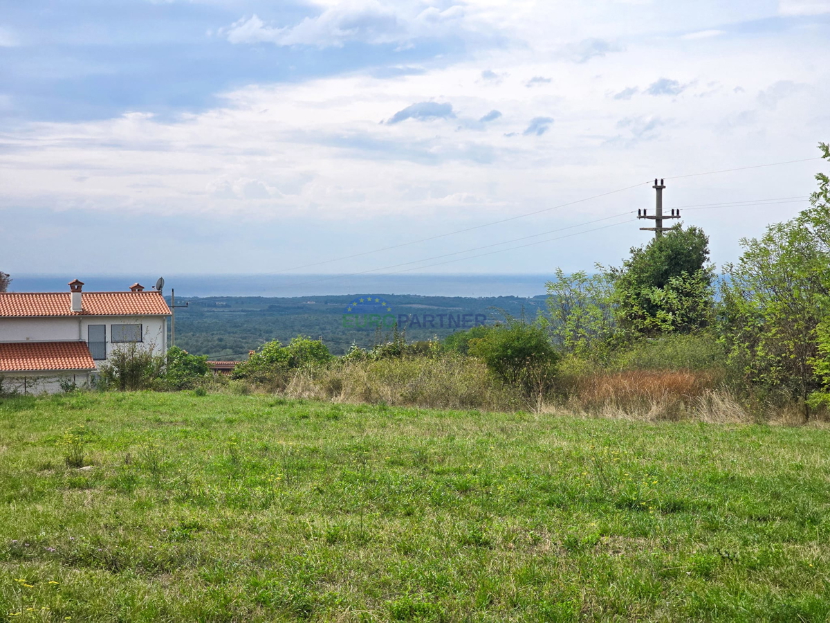 Zemljišče s pogledom na morje, Kaštelir, Istra