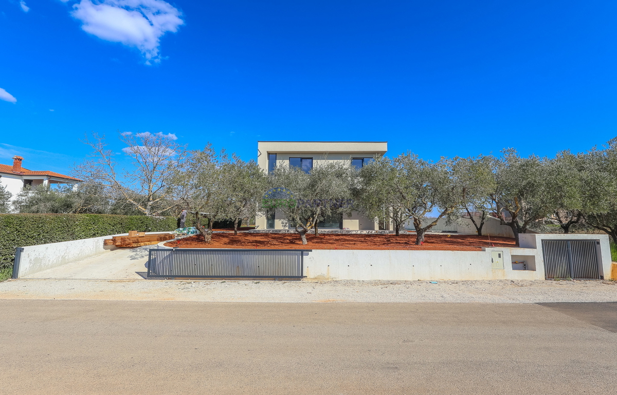 Moderna vila v Poreču, Istra