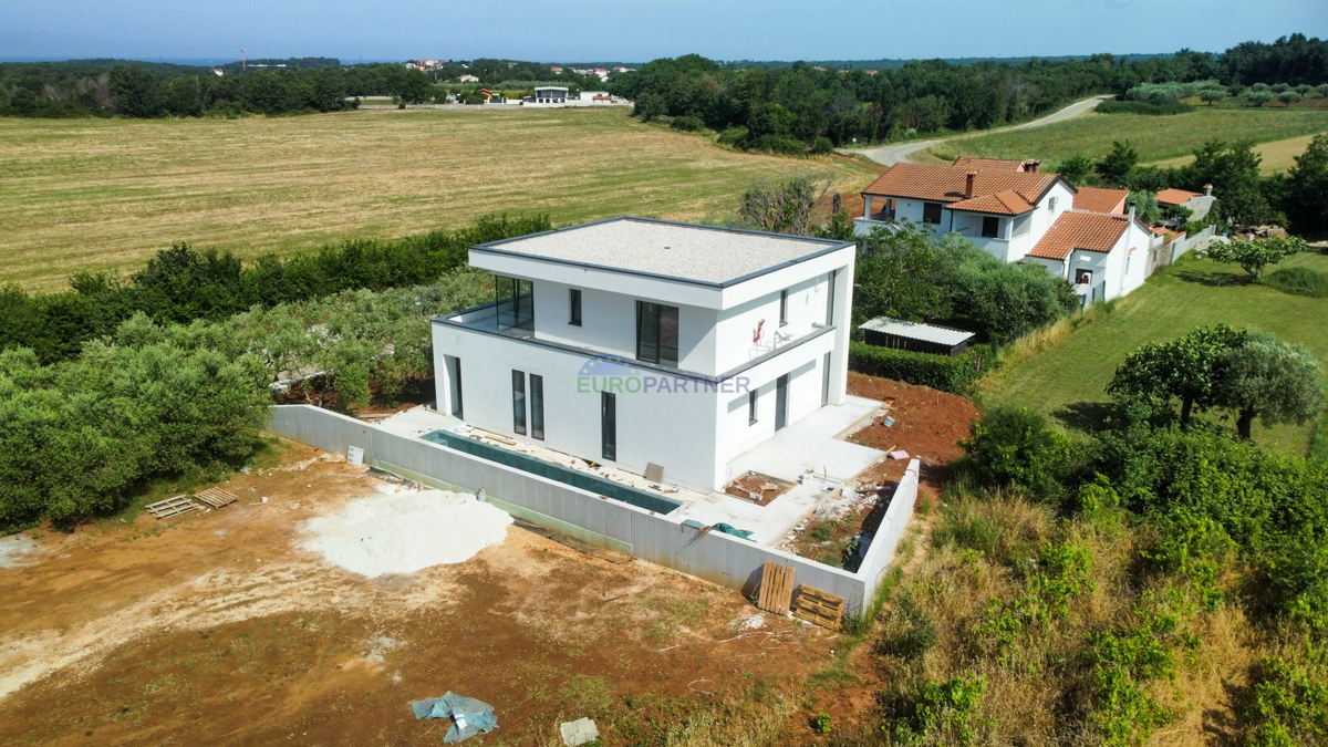Moderna vila v Poreču, Istra