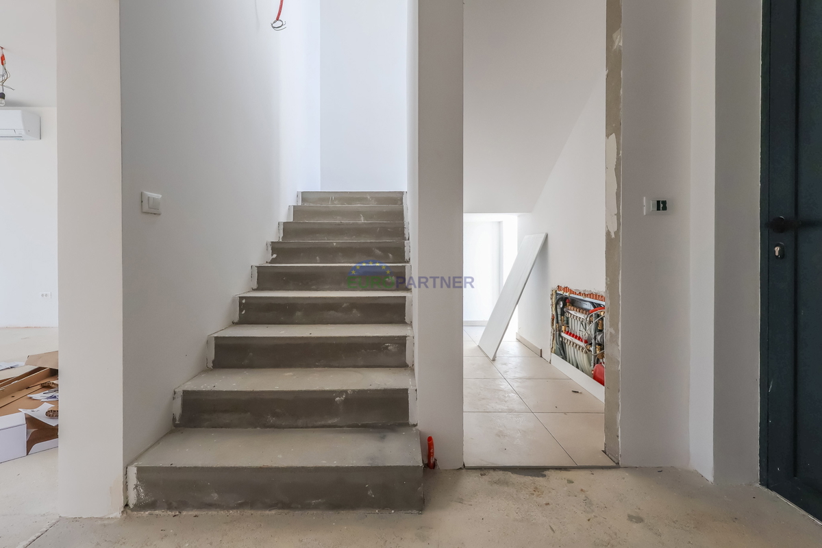 Moderna vila v Poreču, Istra