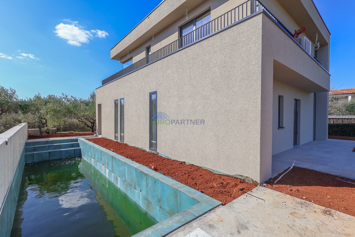 Moderna vila v Poreču, Istra