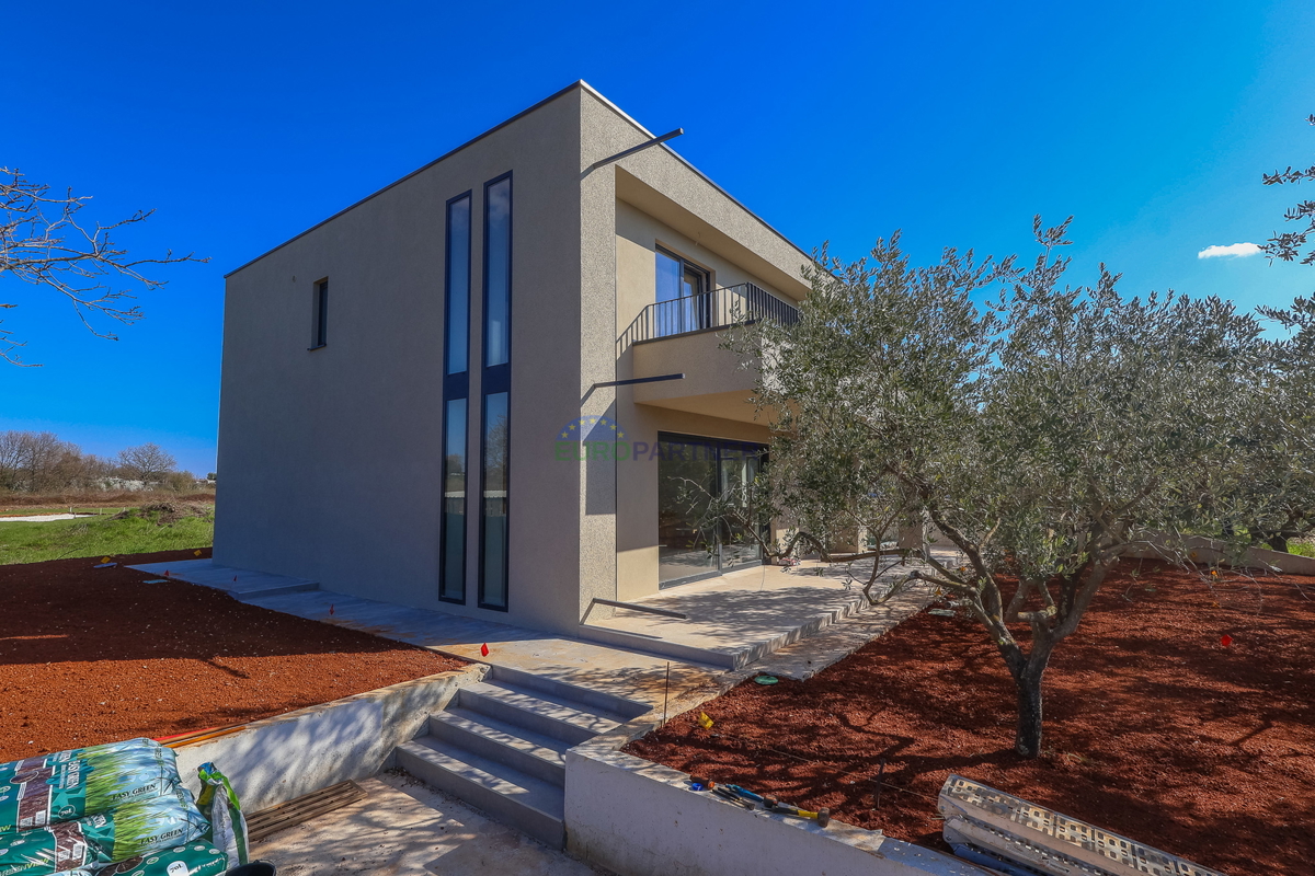 Moderna vila v Poreču, Istra