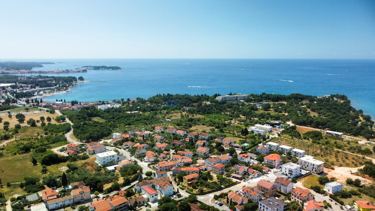 Hiša z dvema stanovanjema 200 m od morja, Poreč