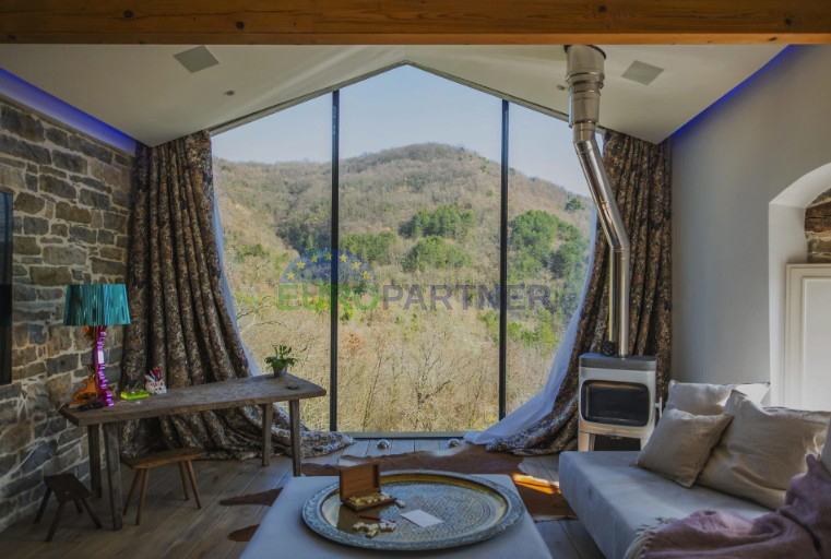 Istra, ekskluzivno posestvo v srcu Grožnjana – popolna zasebnost in edinstvena lega