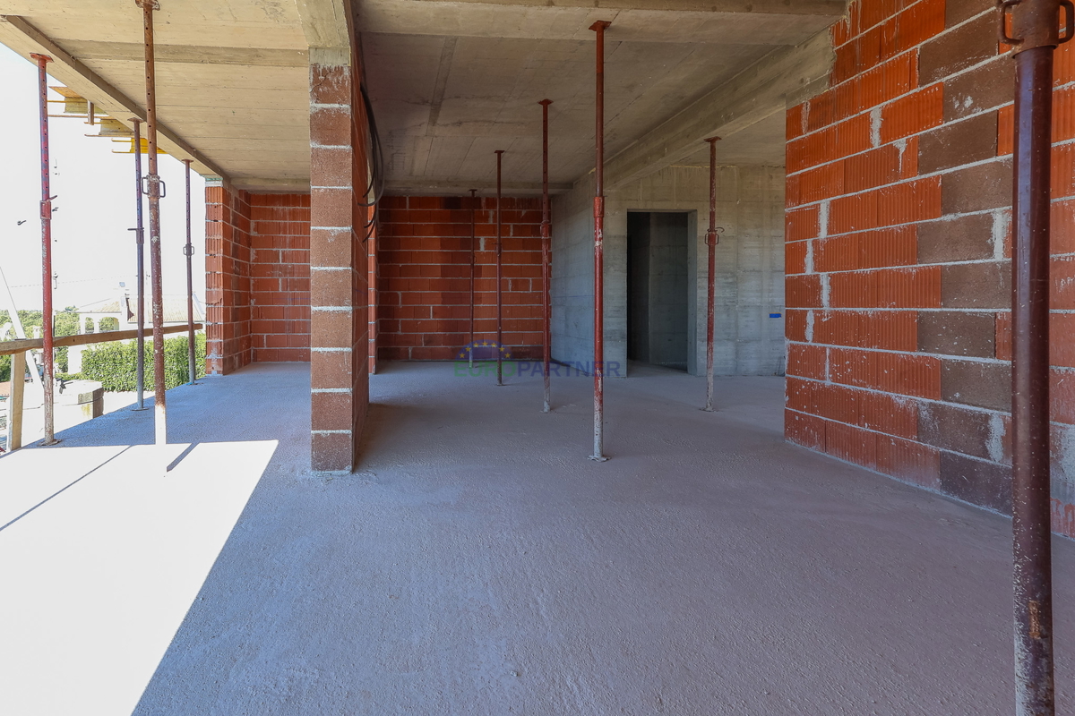 Stanovanje v novogradnji z razgledom na morje, Poreč