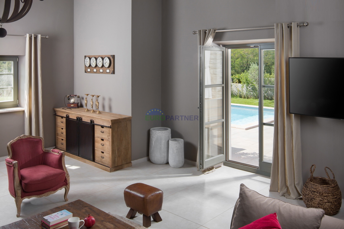 Čudovita mediteranska vila, 12 km od Poreča