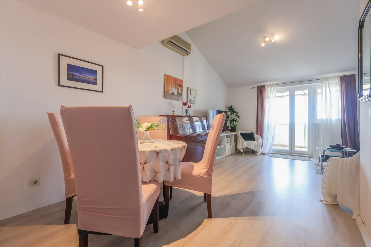 Stanovanje s pogledom na morje, 300m od morja, Poreč, Istra