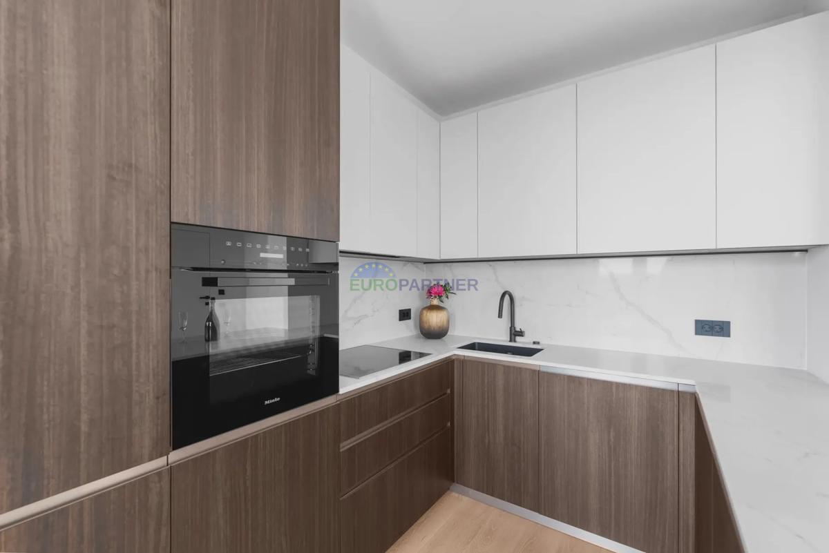 Penthouse z razgledom na morje, 800 m od morja, okolica Poreča