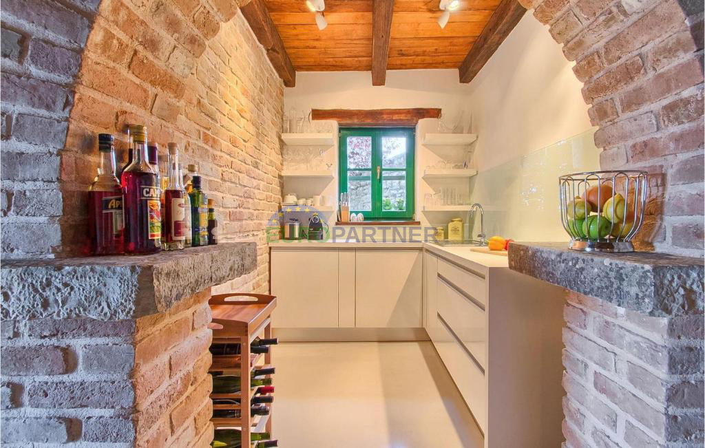 Istra, Baderna, avtentična kamnita hiša po prenovi