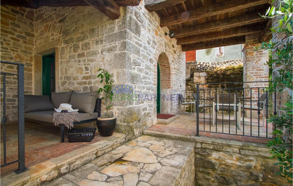 Istra, Baderna, avtentična kamnita hiša po prenovi