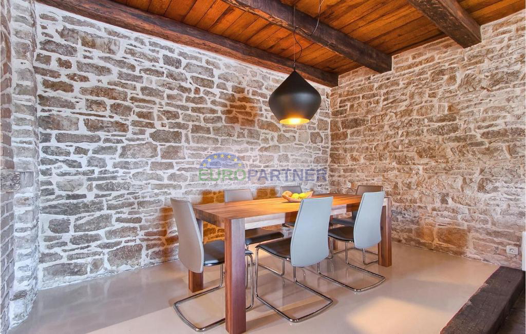 Istra, Baderna, avtentična kamnita hiša po prenovi