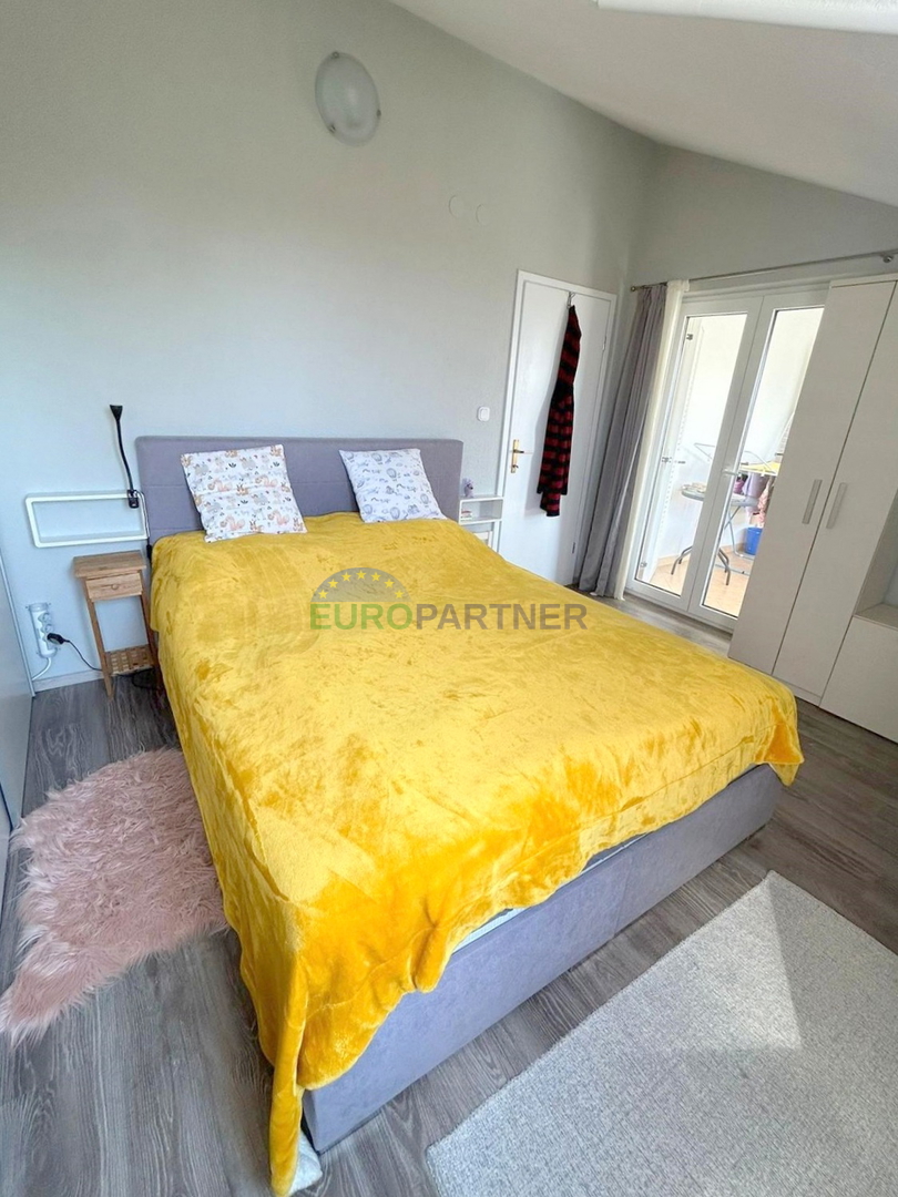 VABRIGA-TRISOBNO STANOVANJE PRODAMO Z ODPRTIM POGLEDOM NA MORJE ID: 1-2696-1
