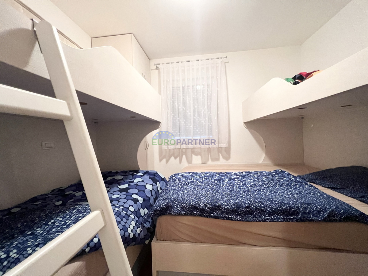 Istra, Novigrad, opremljeno stanovanje v bližini centra mesta