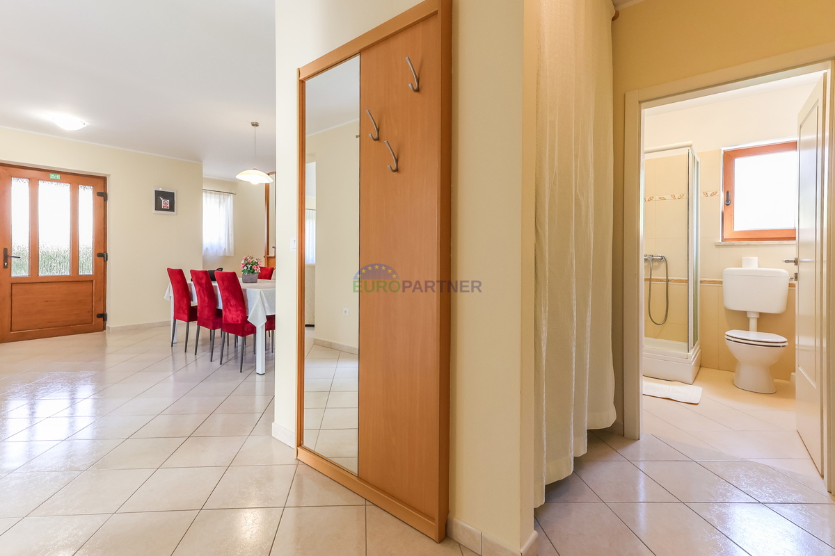 Prekrasna mediteranska vila, okolica Poreča