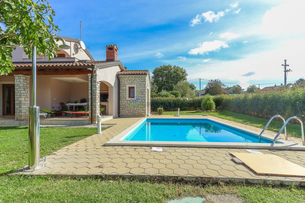 Prekrasna mediteranska vila, okolica Poreča