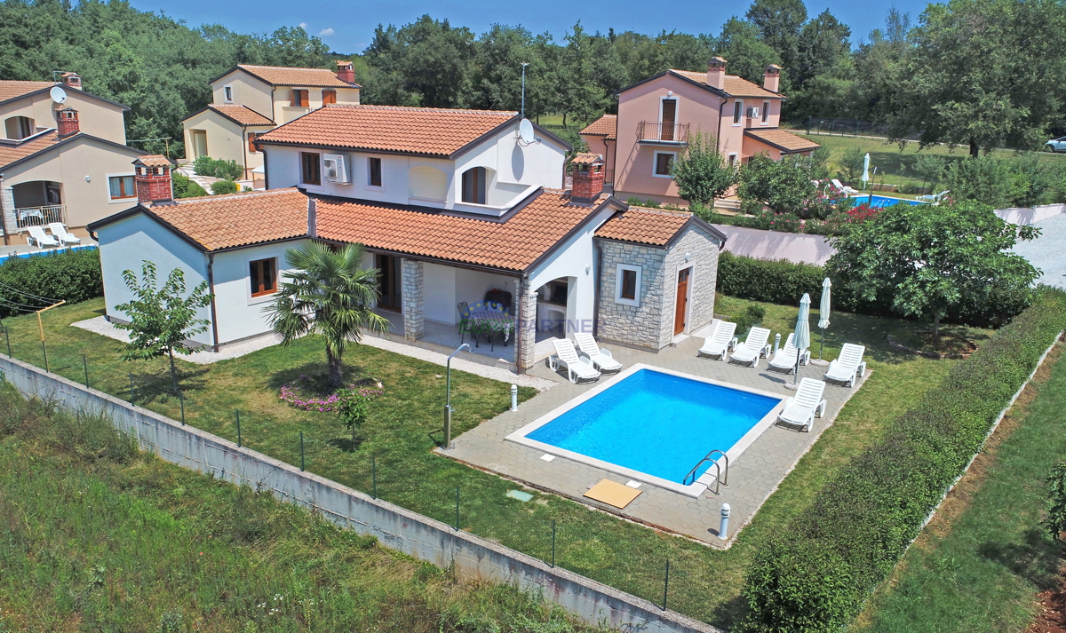 Prekrasna mediteranska vila, okolica Poreča