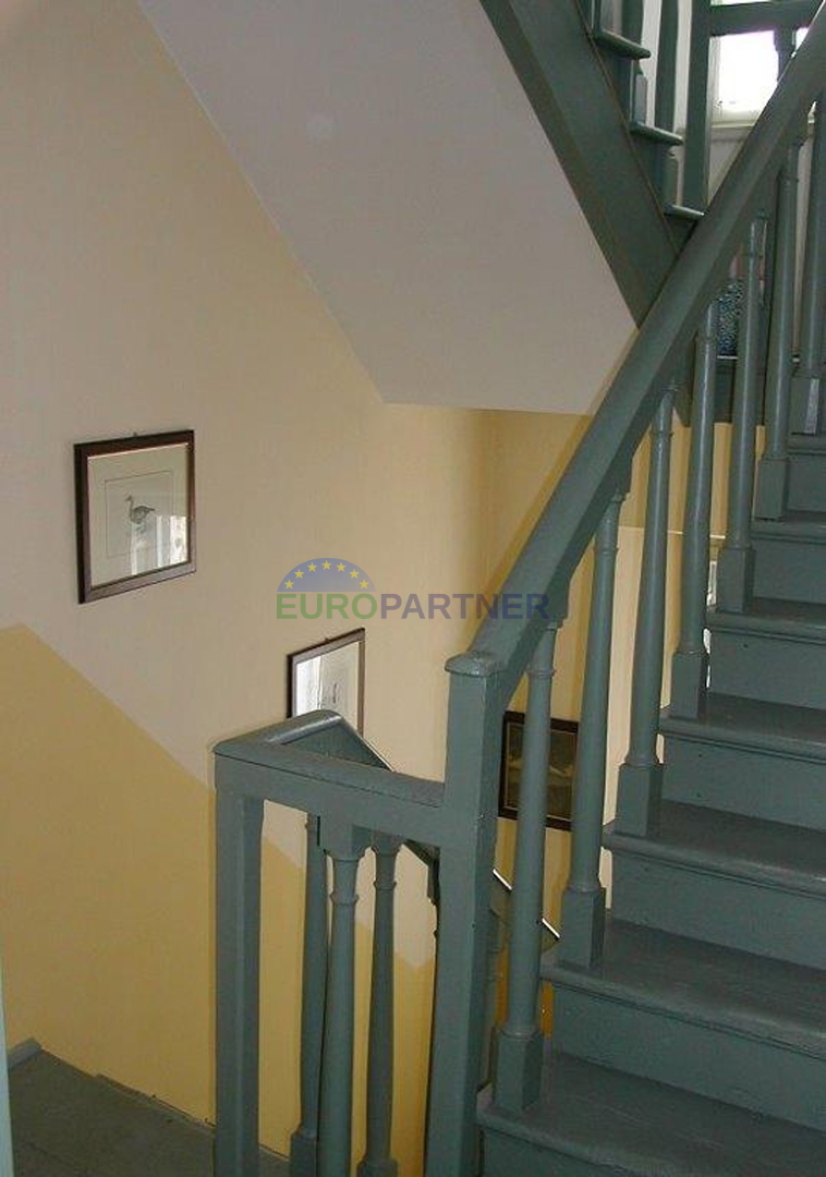 Istra, Rovinj, poslovni prostor z apartmaji