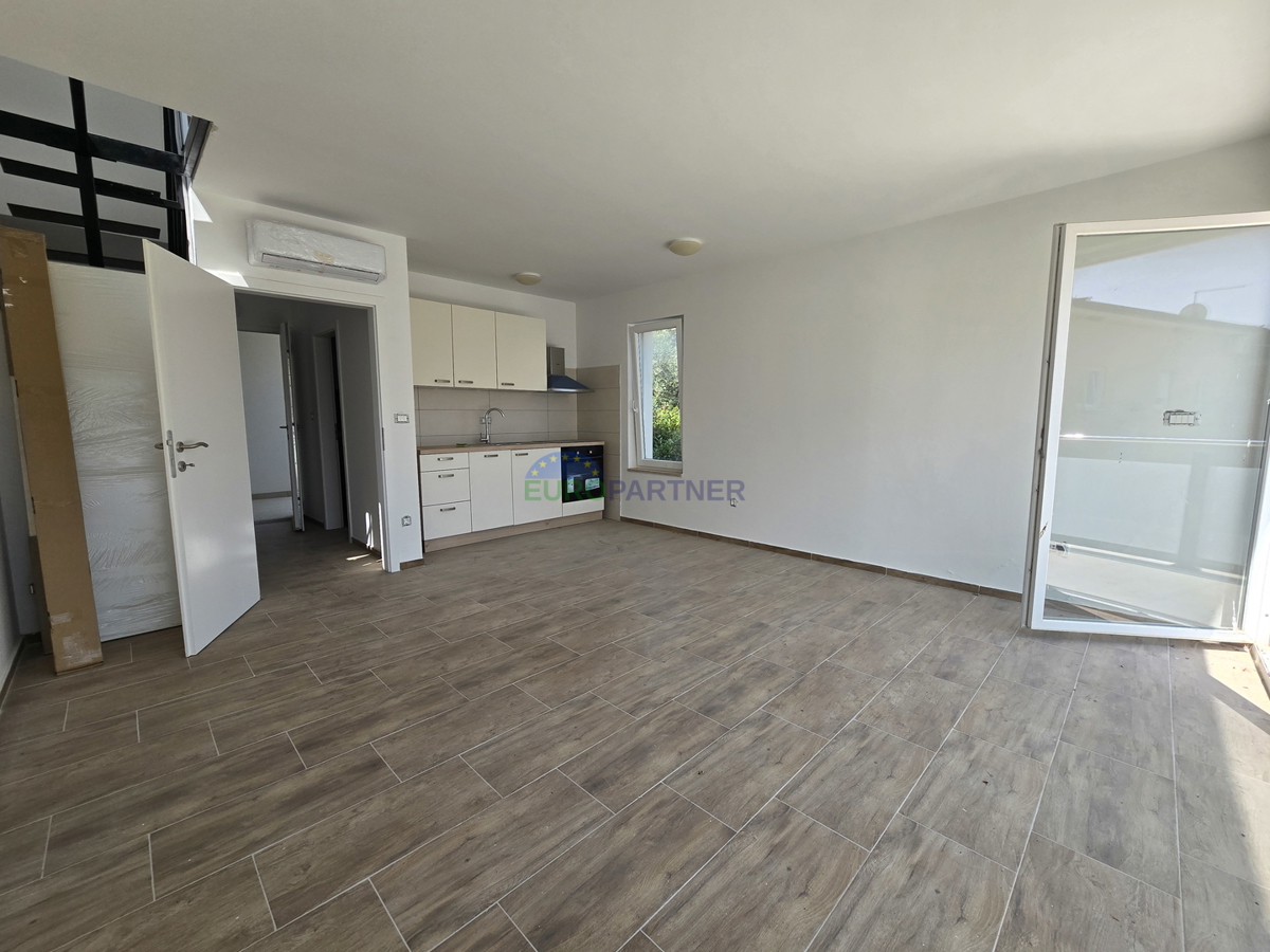 Apartmajska hiša z razgledom na morje, okolica Poreča