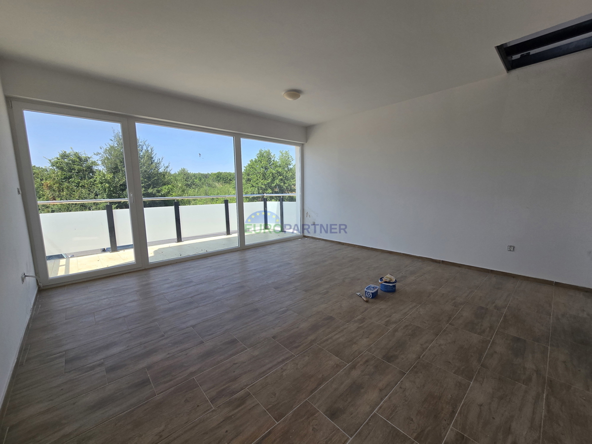 Apartmajska hiša z razgledom na morje, okolica Poreča