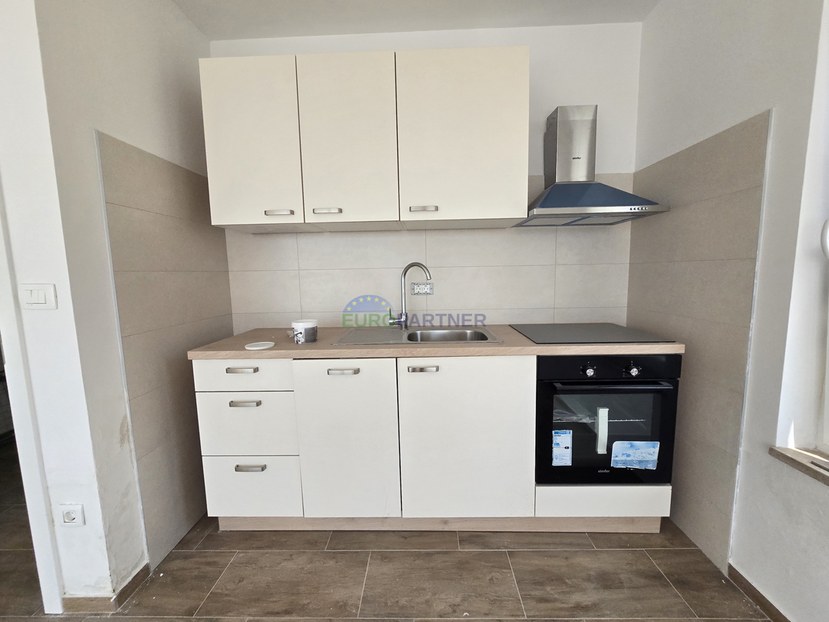 Apartmajska hiša z razgledom na morje, okolica Poreča