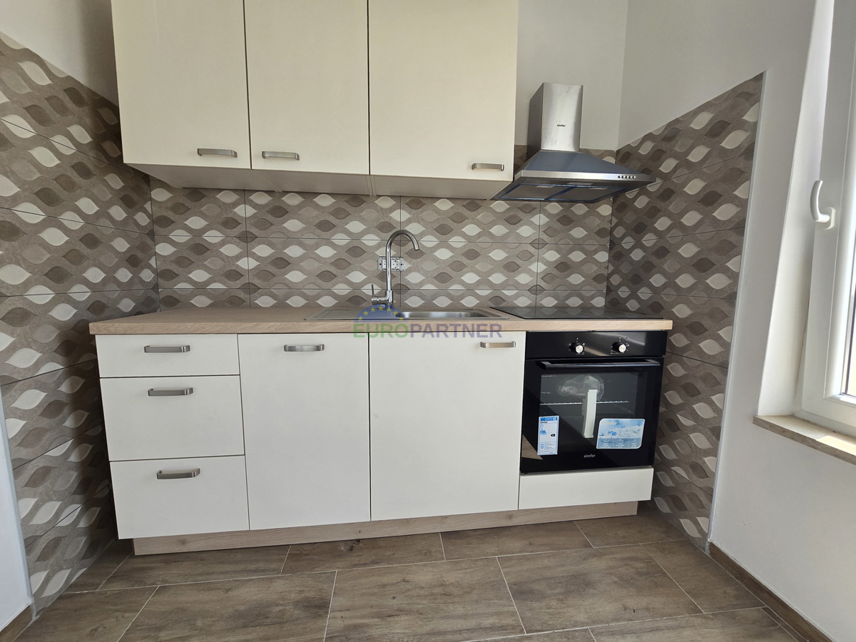 Apartmajska hiša z razgledom na morje, okolica Poreča
