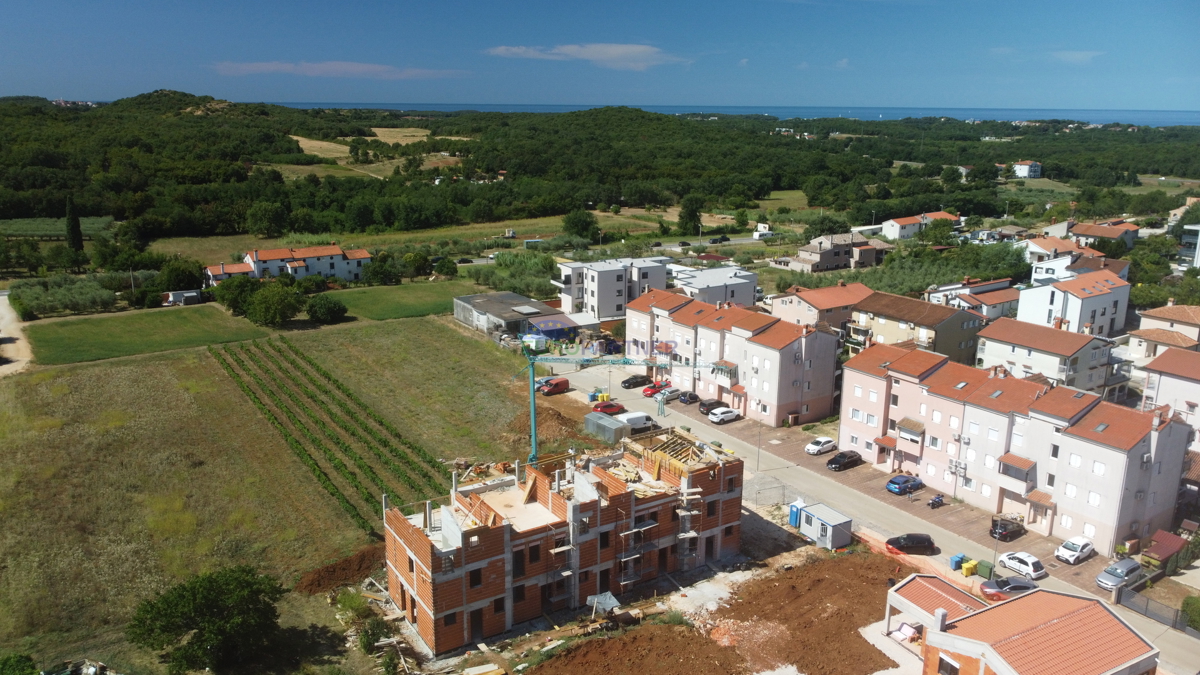 Istra, Poreč, vrstna hiša blizu Poreča