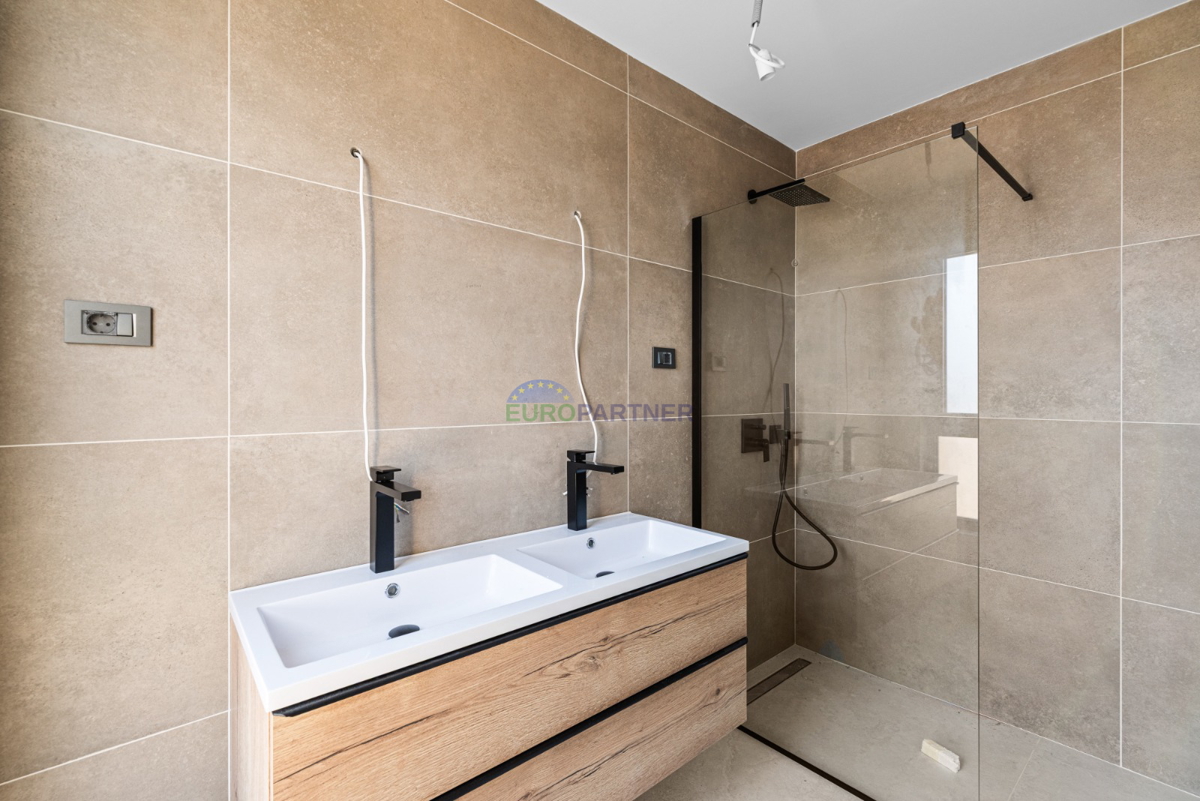 Penthouse 2 km od morja, Poreč