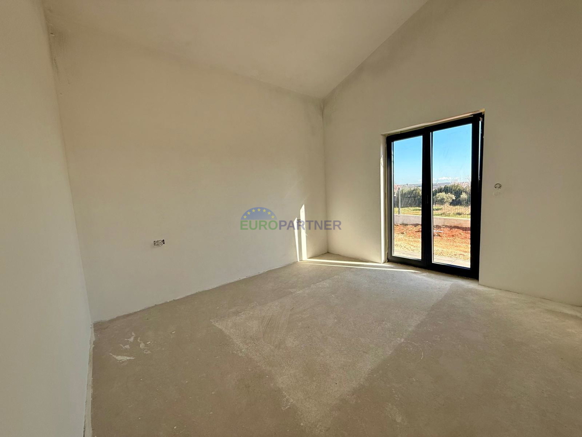 Dvojček hiše z bazenom, Poreč, okolica