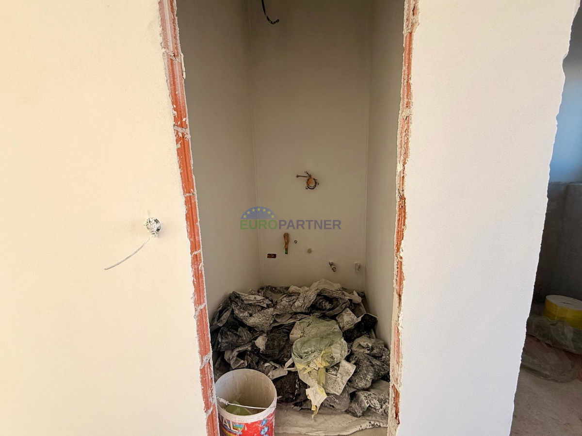 Dvojček hiše z bazenom, Poreč, okolica