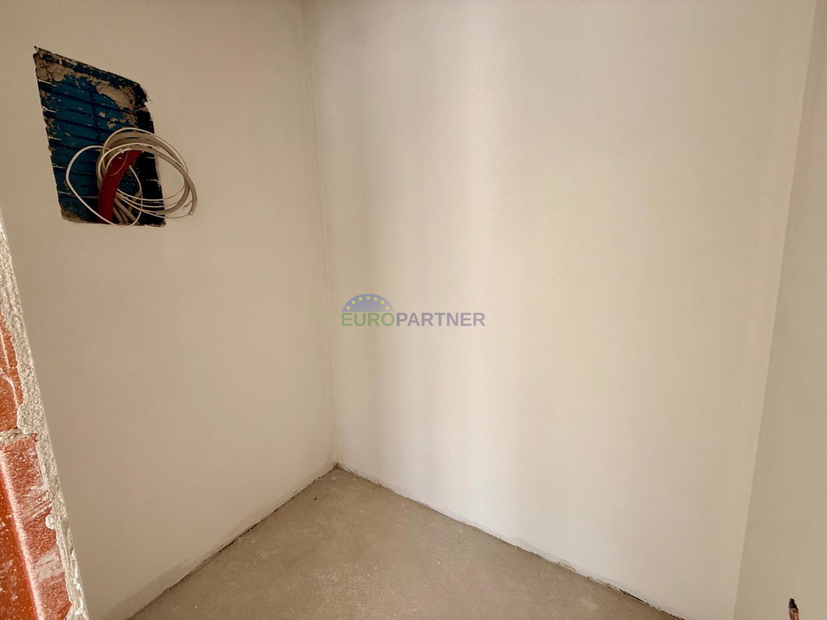 Dvojček hiše z bazenom, Poreč, okolica