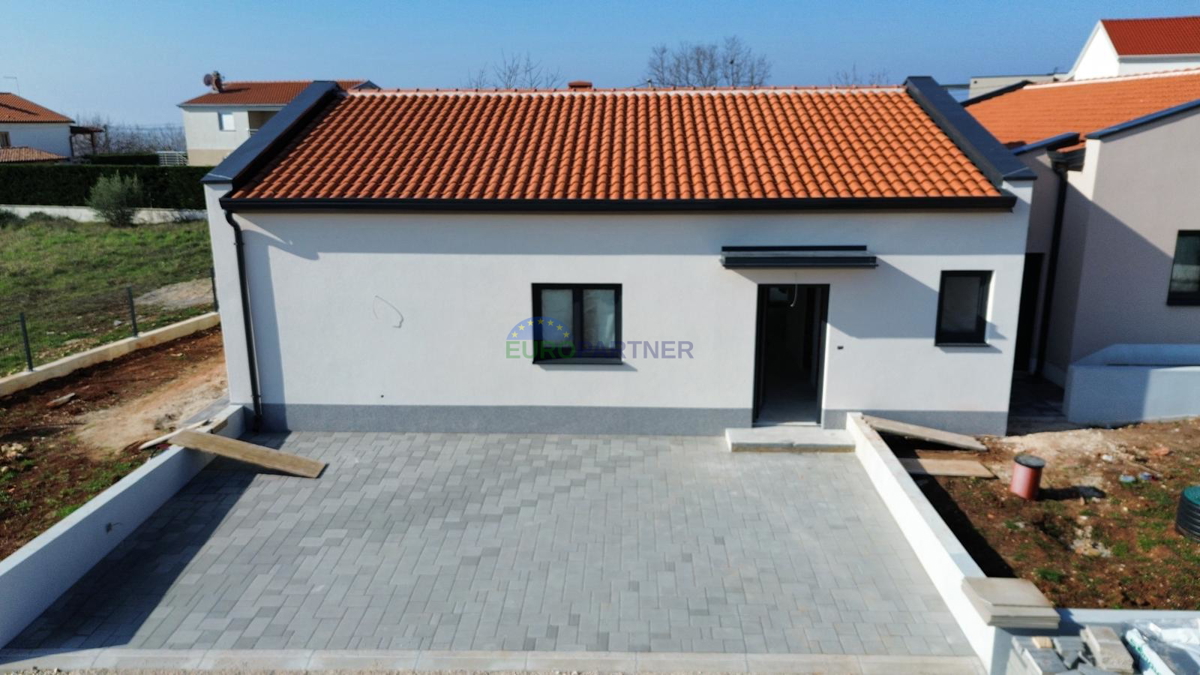 Dvojček hiše z bazenom, Poreč, okolica