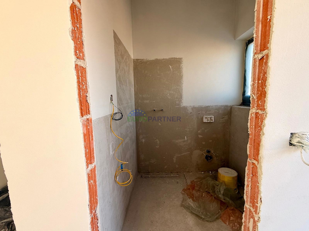 Dvojček hiše z bazenom, Poreč, okolica