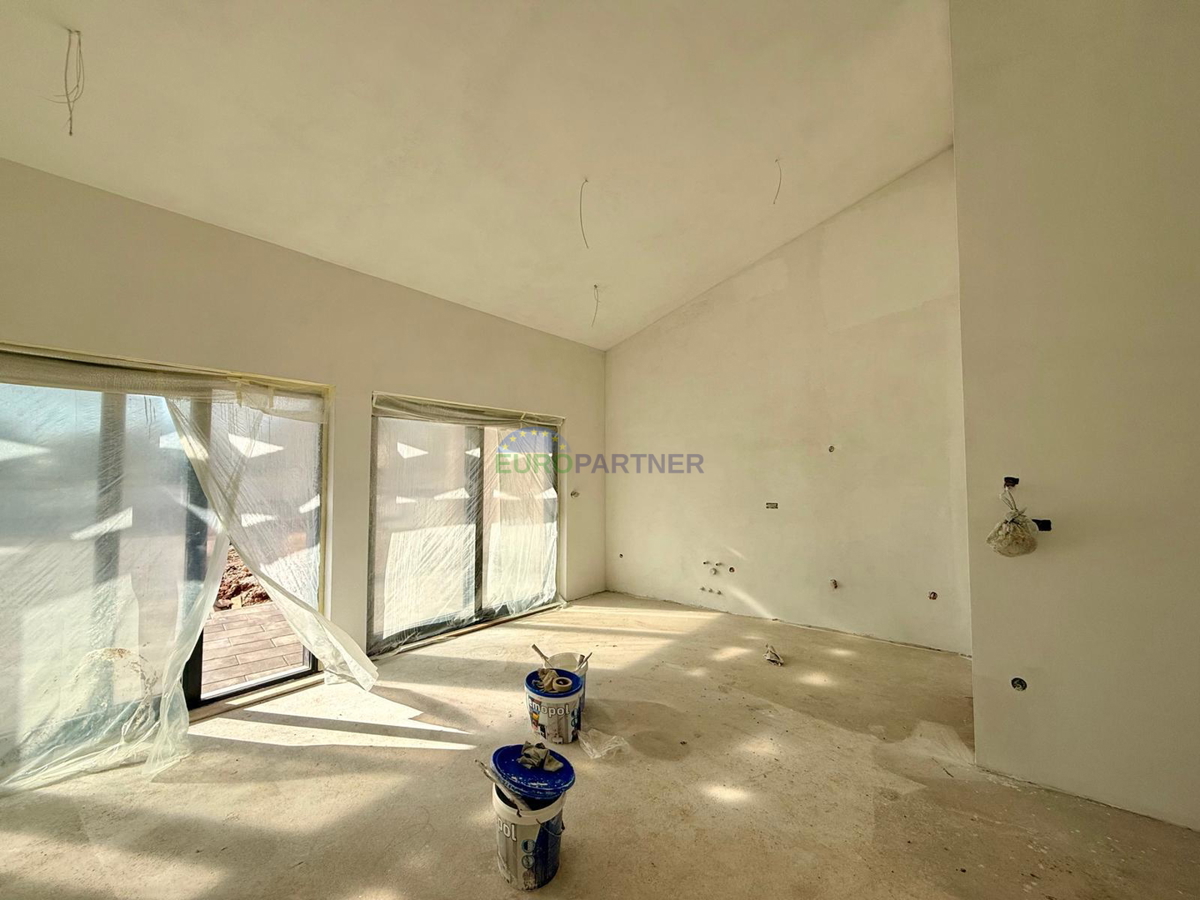 Dvojček hiše z bazenom, Poreč, okolica