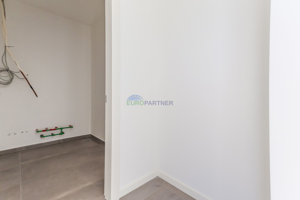 Samostojna luksuzna vila s pogledom na morje