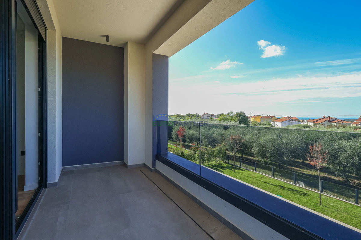 Samostojna luksuzna vila s pogledom na morje