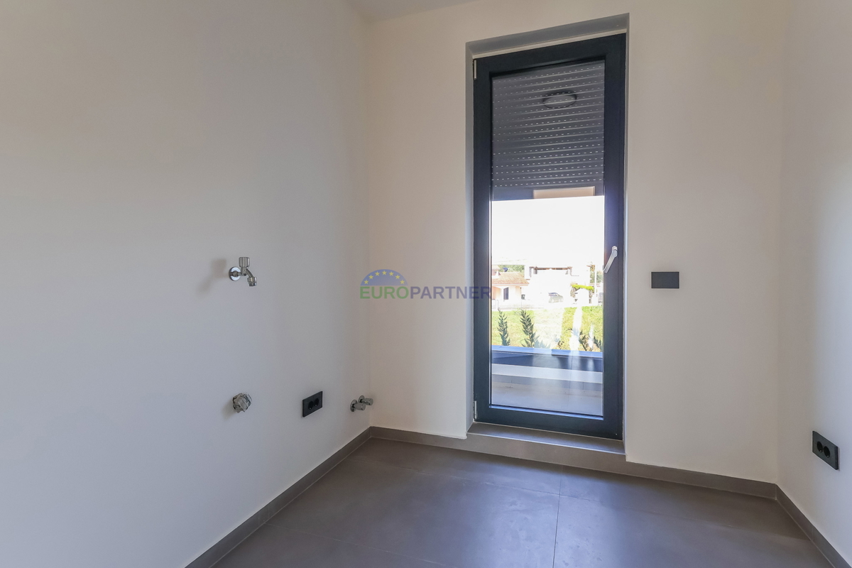 Samostojna luksuzna vila s pogledom na morje