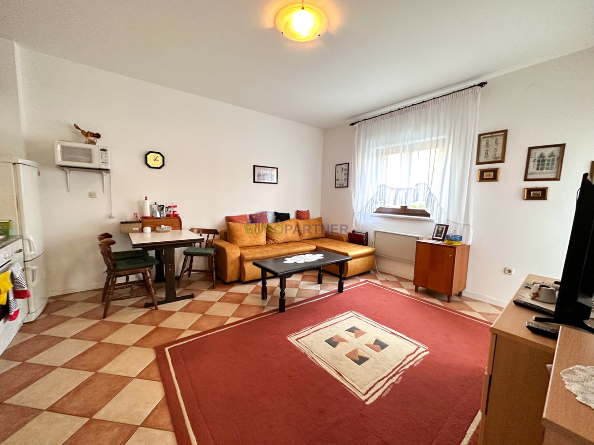 Apartma 700m od morja in centra Poreča