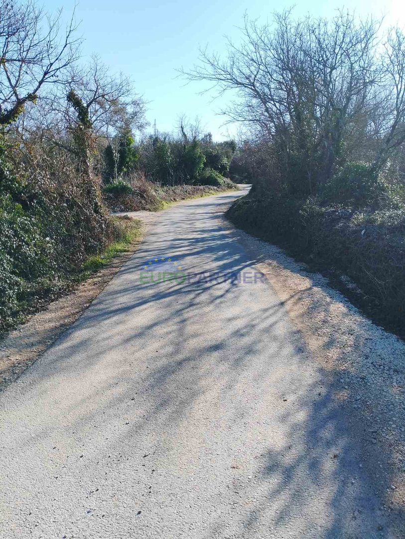 Istra, kmetijsko zemljišče v bližini centra Rovinja