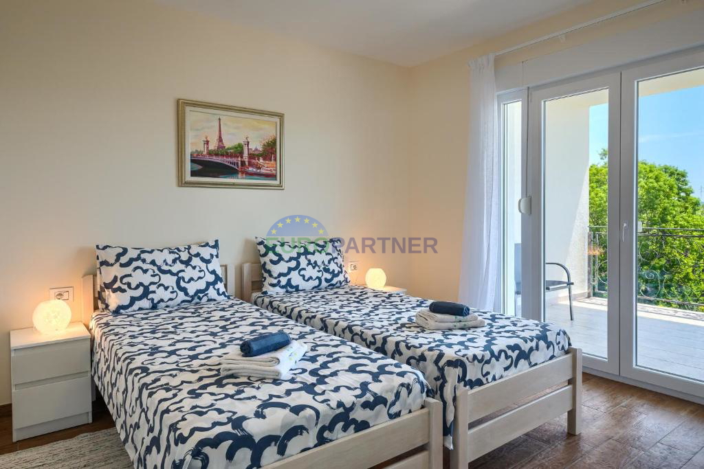 Ekskluzivna vila z razgledom na morje – Umag, Istra