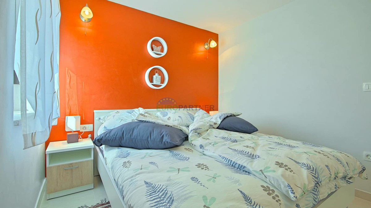 Istra, Novigrad, vila z bazenom na odlični lokaciji