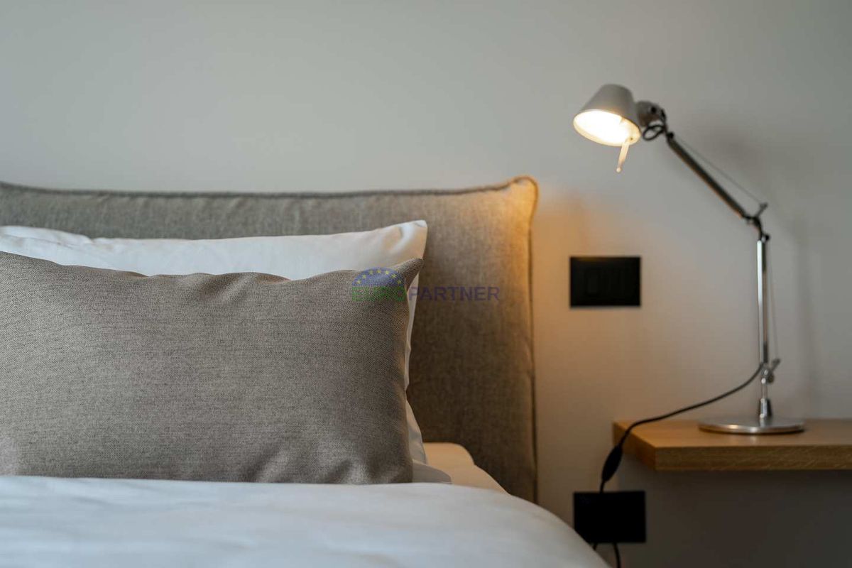 Moderna vila s pogledom na morje, Poreč, 900 m od morja