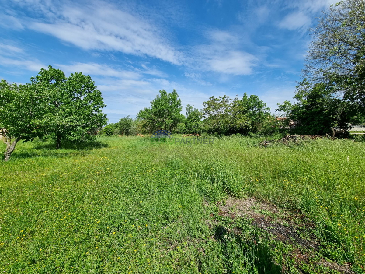 Zemljišče 850m2 Kaštelir Labinci