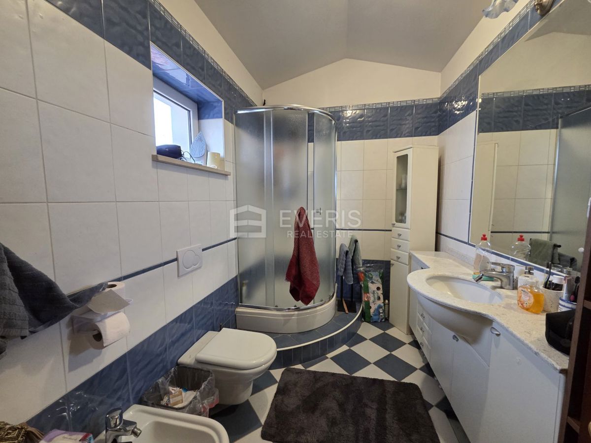 Marinići, Viškovo, 350m2