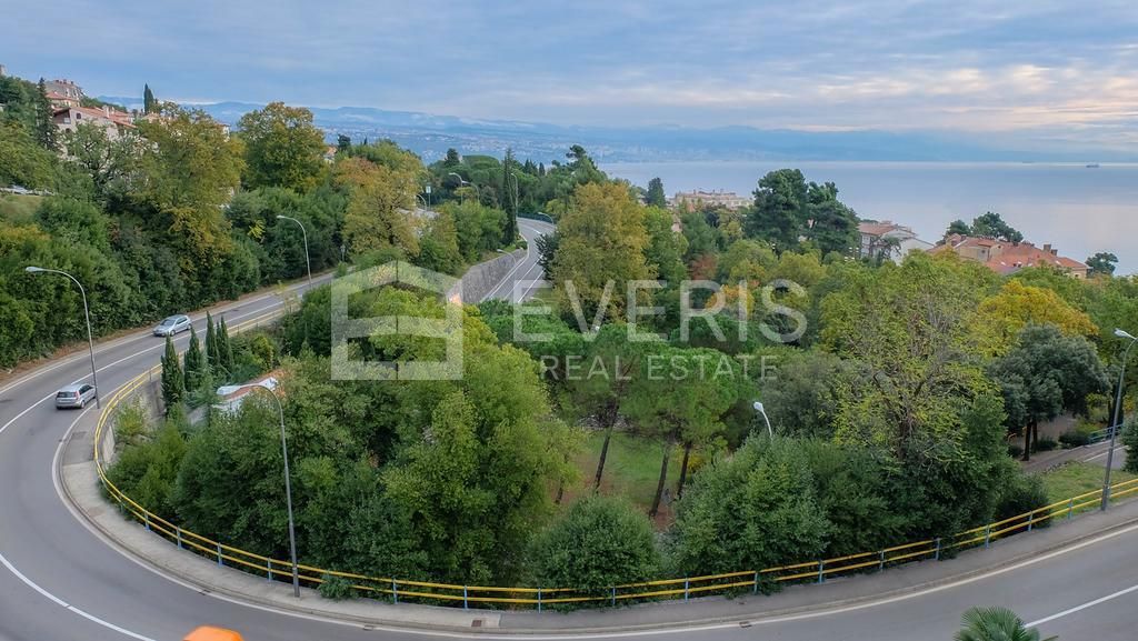 Opatija, 883m2