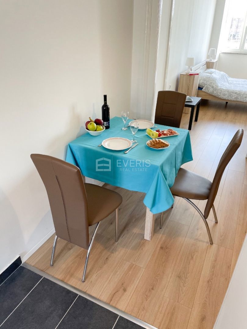 Centar, Rijeka, 76m2