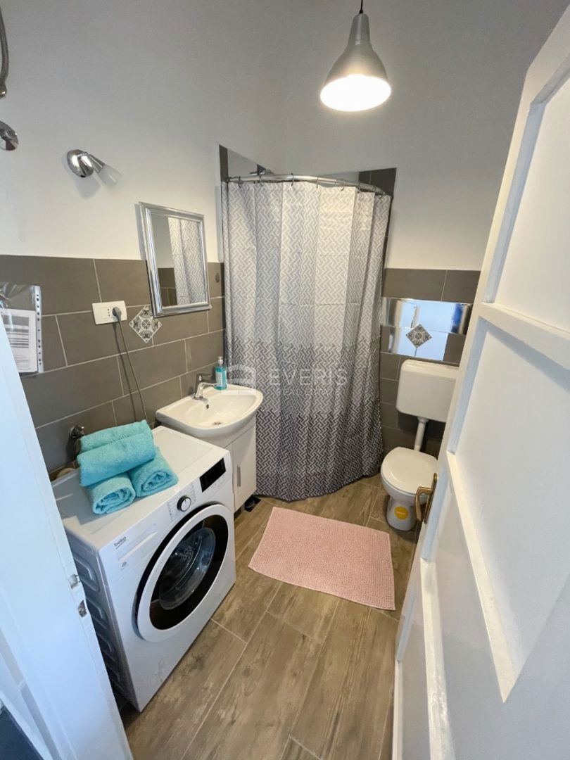 Centar, Rijeka, 76m2