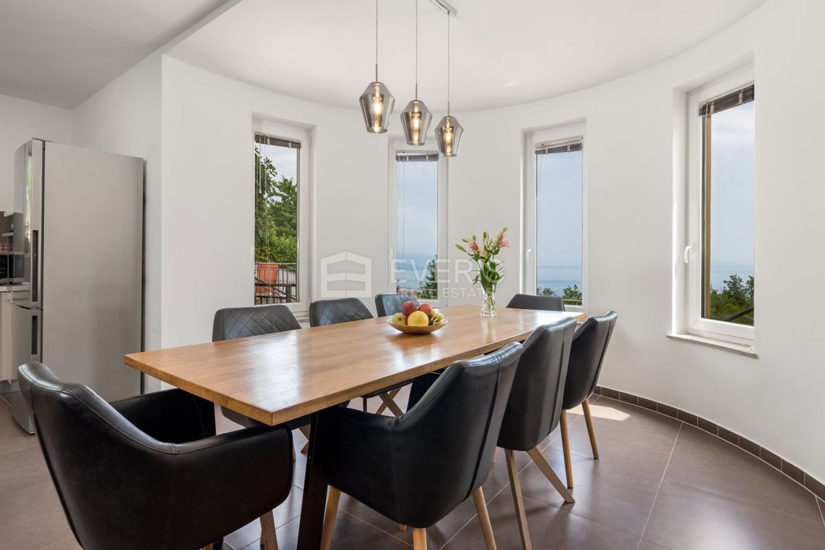 Veprinac, Opatija - Okolica, 192m2