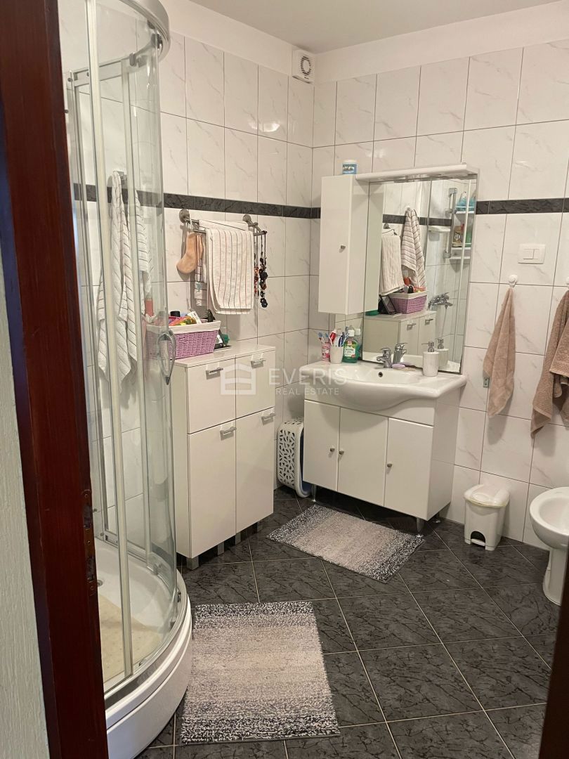 Jušići, Matulji, 104,97m2