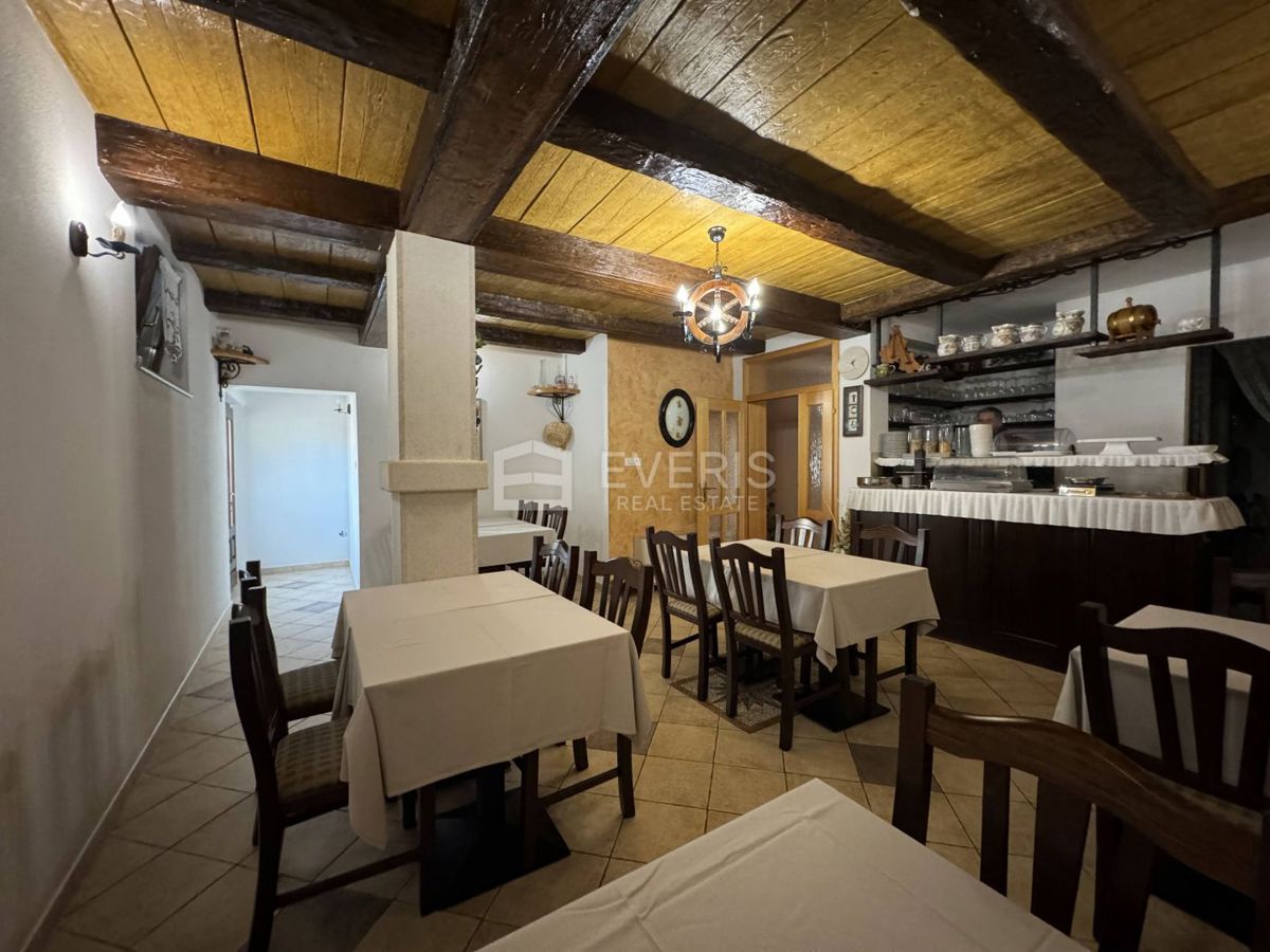 Malinska, Malinska-Dubašnica, 577,95m2