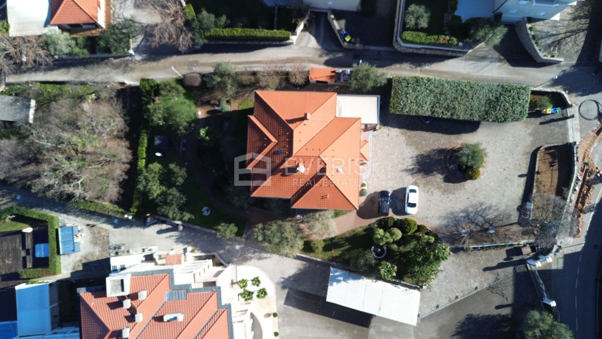 Malinska, Malinska-Dubašnica, 577,95m2